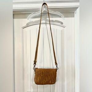 New without tags Elegant Leather Tan Woven Crossbody Bag